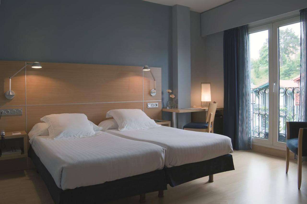 Hotel Jauregui Хондаррибиа Экстерьер фото